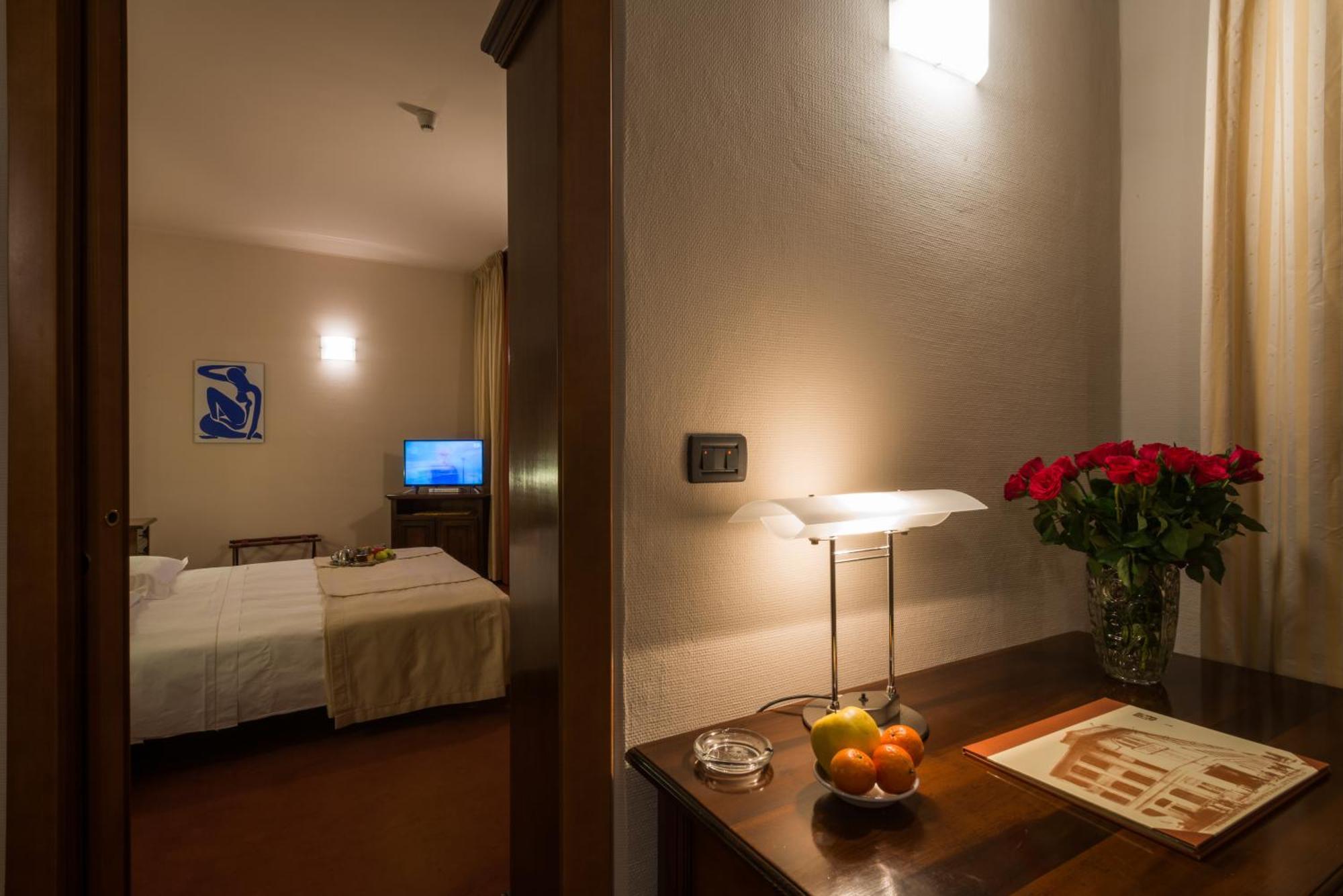 Hotel Lux Alessandria Eksteriør billede