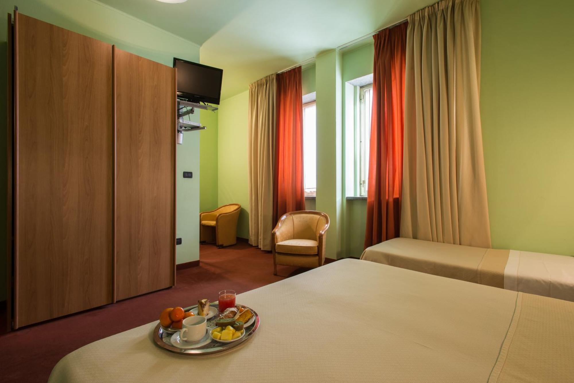 Hotel Lux Alessandria Eksteriør billede