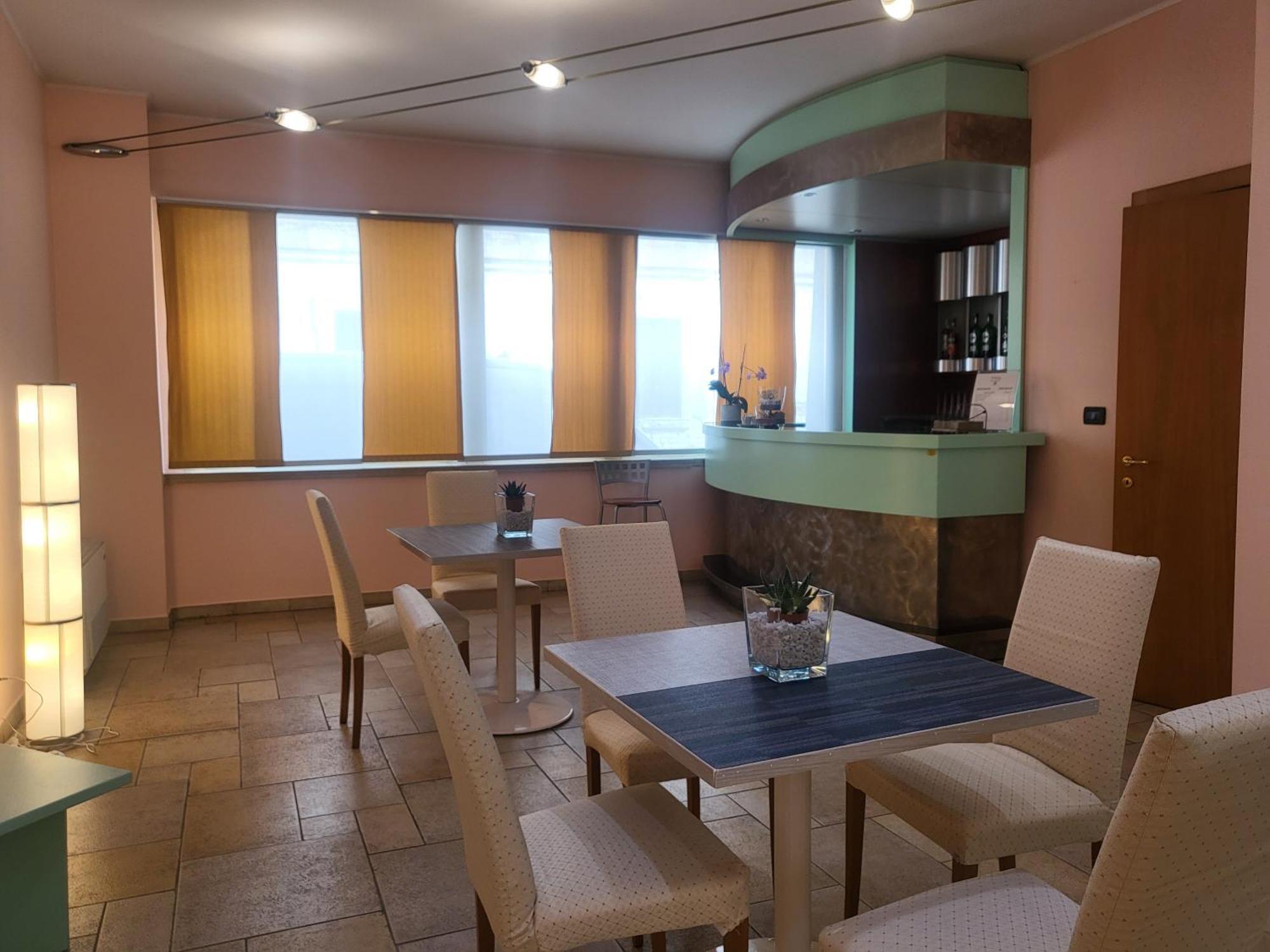 Hotel Lux Alessandria Eksteriør billede