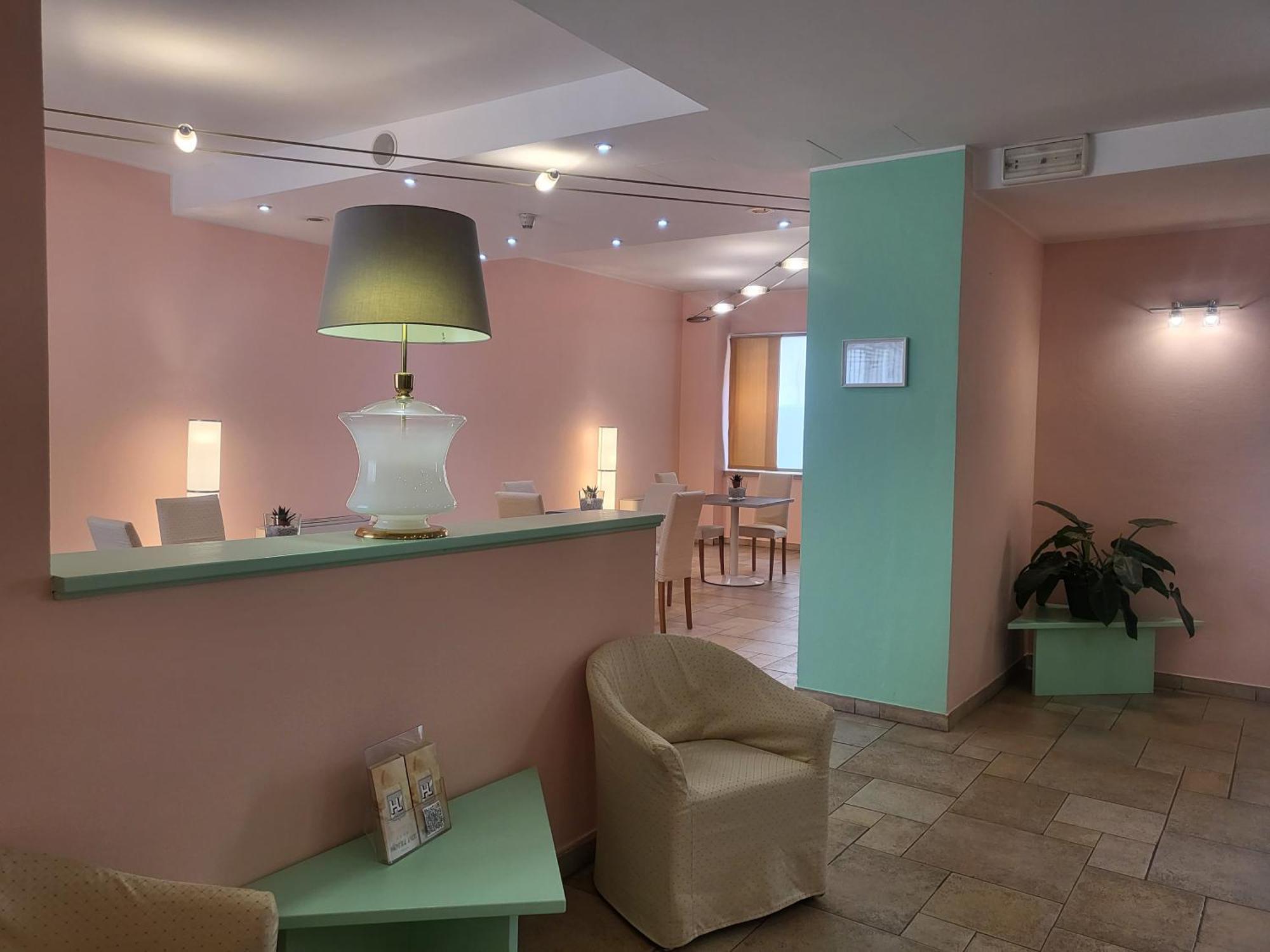 Hotel Lux Alessandria Eksteriør billede